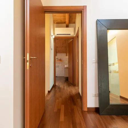 Mamma Ciccia - Casa Laura Elegant & Spacious Apartment