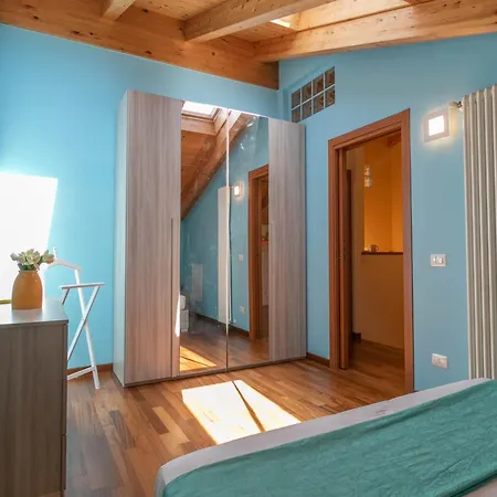 Mamma Ciccia - Casa Laura Elegant & Spacious Apartment *